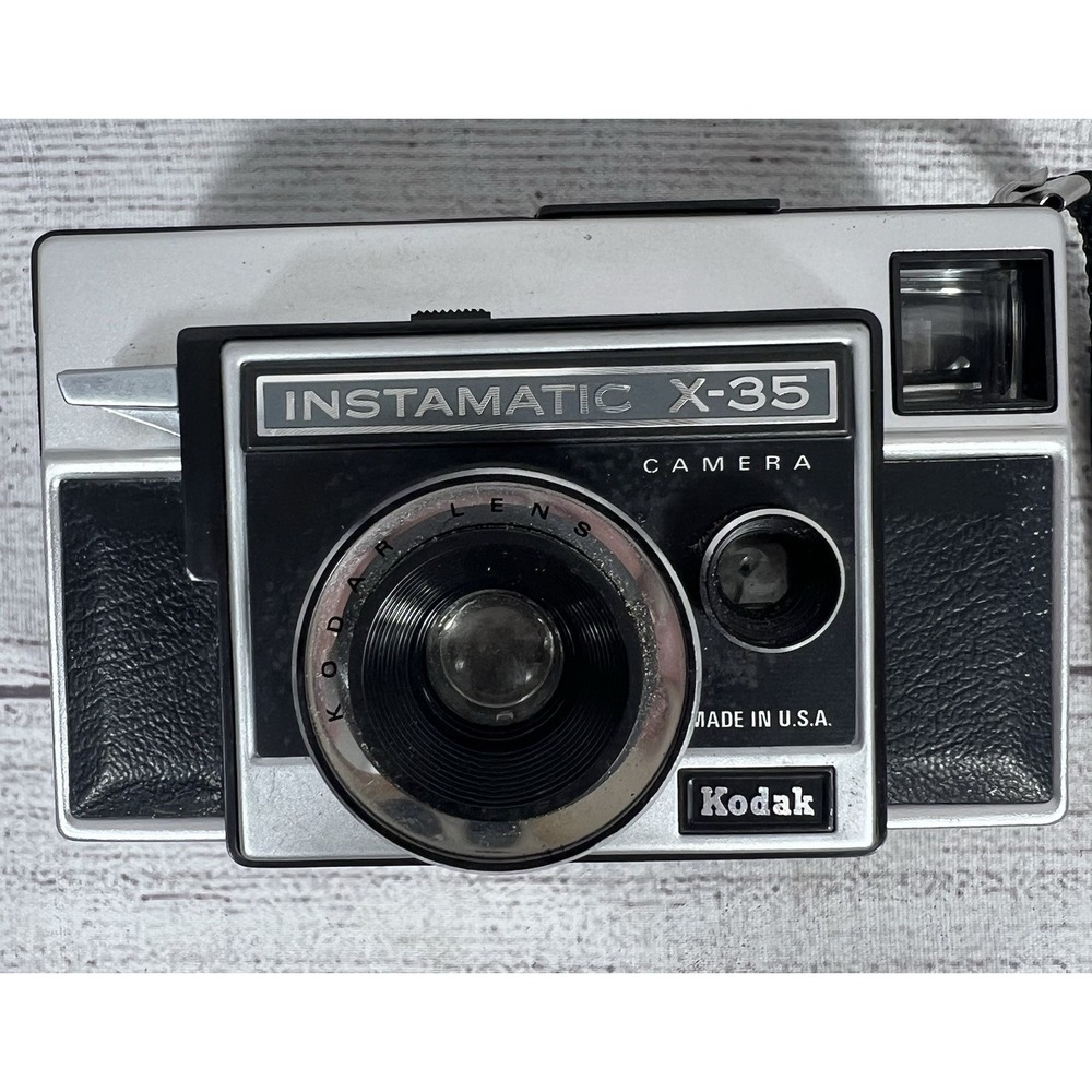 Kodak Instamatic X-35 Black Silver Film Camera With Case Film And Magic Cubes - Picture 13 of 13
